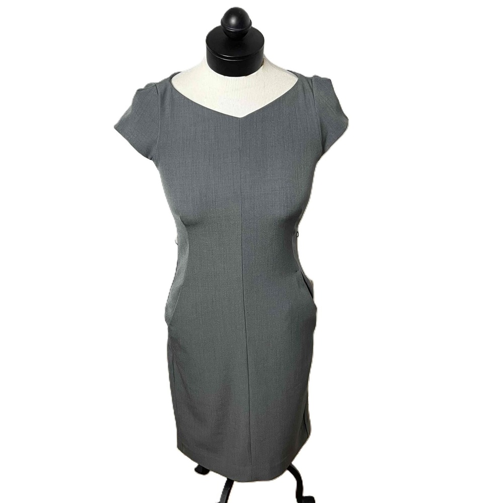 M.M. Lafleur Nisa Dress Charcoal Grey Short Sleeve V-Neck‎ Shift Dress Size 0